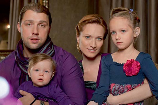 Мария Киселева с семьей фото