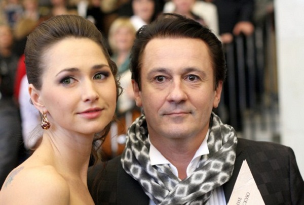 Олег Меньшиков с женой фото