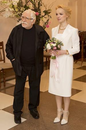 Армен Джигарханян и Виталина Цымбалюк-Романовской свадьба