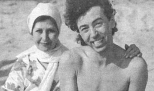 Леонтьев со своей сестрой фото