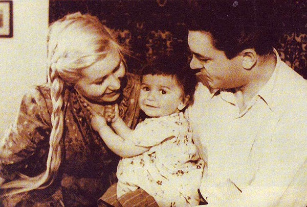 Инна Макарова с мужем и дочерью фото