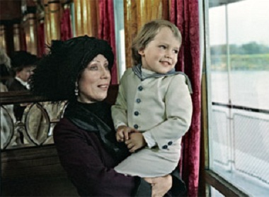 Инна Чурикова с сыном Иваном